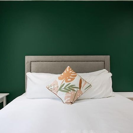 Luxury, Sleeps 6, City Centre Belfast Eksteriør billede
