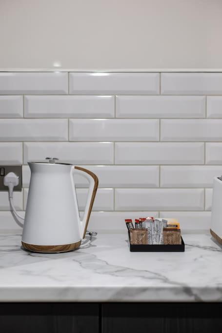 Luxury, Sleeps 6, City Centre Belfast Eksteriør billede